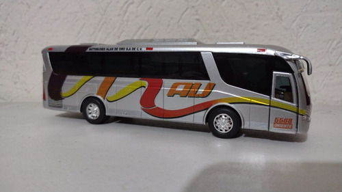 Autobús Irizar Pb I5 Au Gris Escala 1:64