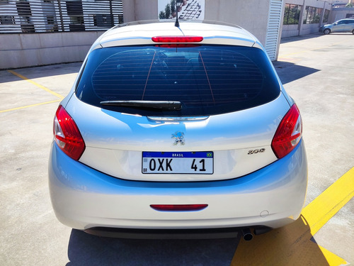Peugeot 208 1.5 ALLURE 8V FLEX 4P MANUAL