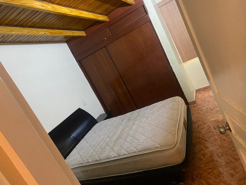 Imagen 9 de 11 de Meza Inmueble Alquila Casa En Maracay 04243011553
