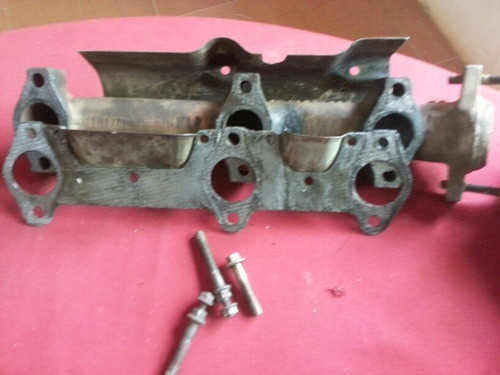 Manifold Multiple Empacaduras Y Tornillos Century 2.8 3.1 Fi (Usado)