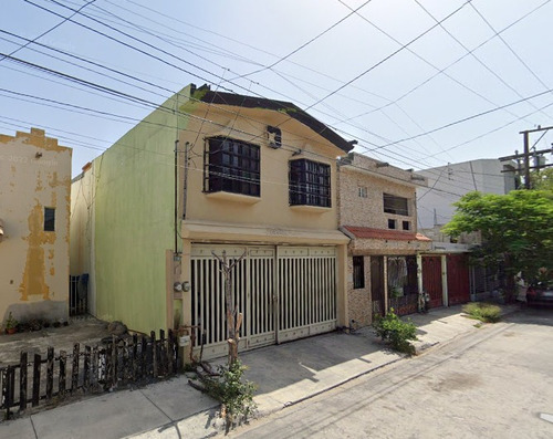 Sk01- Casa En C.azucena , Fresnos Viii, 66636 Cdad. Apodaca, N.l. (70% Debajo De Su Valor Comercial, Solo Recursos Propios)