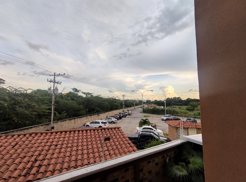 Imagen 14 de 14 de Se Vende Hermosos Apartamento En Turmero Av. Intercomunal Resd.los Roques Zona Aragua 04243785803