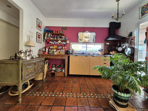 Venta Departamento Palermo, 4 Ambientes, Cochera, Seguridad