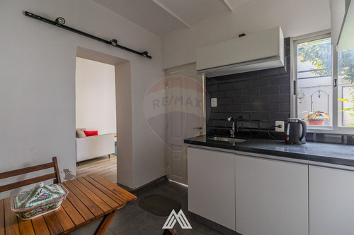 Se Vende Casa De 6 Dormitorios En Parque Batlle
