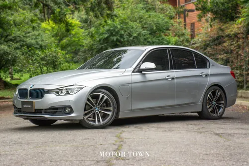 BMW Serie 3 2.0 330e F30 Lci Iperformance