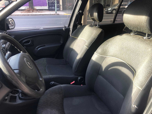 Imagen 7 de 9 de Renault Clio 2014 1.2 Mio Confort Abs Abcp