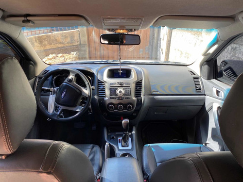 Imagem 8 de 12 de Ford Ranger 2015 3.2 Xlt Cab. Dupla 4x4 Aut. 4p