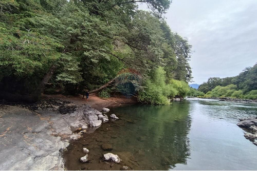 Parcela A Orillas De Río Trancura, Pucón