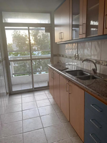 Alquiler Apartamento 1 Dormitorio, En Excelente Zona A Pasos De La Rambla Punta Carretas