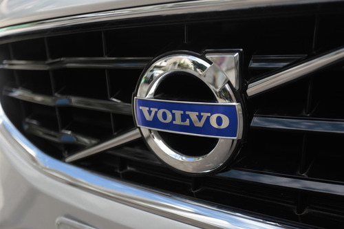 Volvo V40 2.0 T4 Comfort Turbo Gasolina 4p Automático