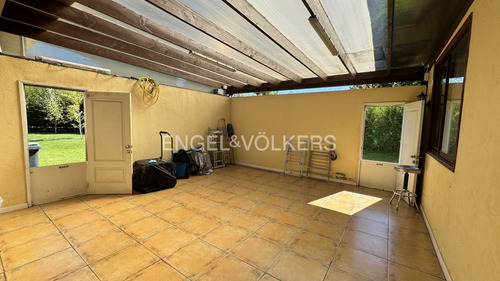 Venta Espectacular Casa En Mitrinhue