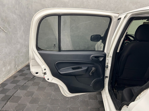 Fiat Uno 1.0 Attractive Flex 5p
