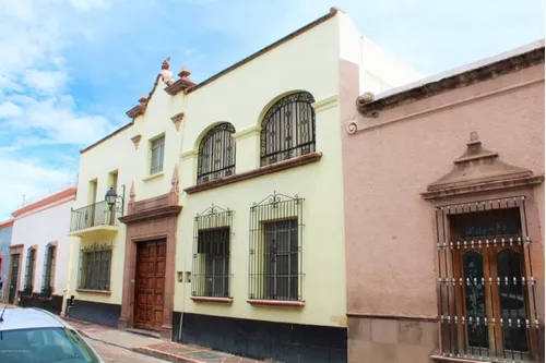 Qh1 Casa Colonial: Restaurante U Hotel Centro Histórico De Querétaro |  Metros Cúbicos