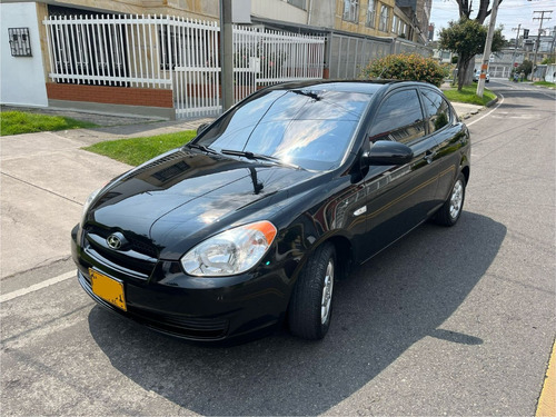 Hyundai Accent 1.4 Gls 4 p