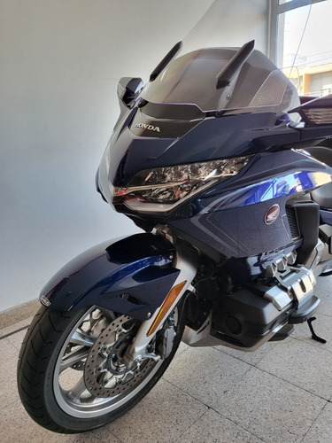 Imagen 13 de 18 de Goldwing 1800 2018 - Nuevisima- Recibo Inferior- Tuamoto