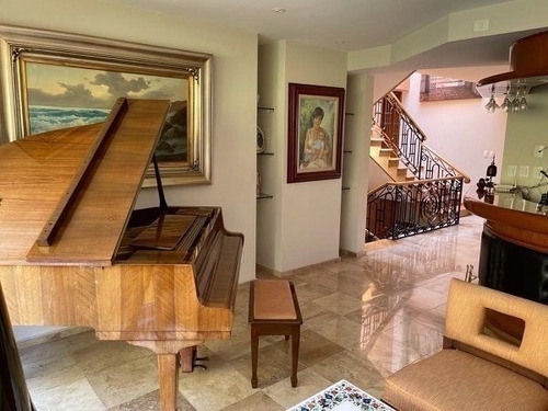 Imagen 6 de 11 de Hermosa Casa En Venta De 465 M2 En Lomas Del Chamizal