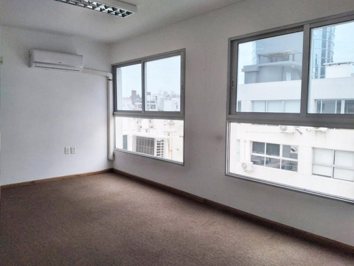 Imagen 3 de 7 de Oficina -excelente Oficina Próximo A Wtc Y Montevideo Shopping