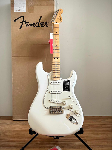 Fender Stratocaster Player Series Blanca