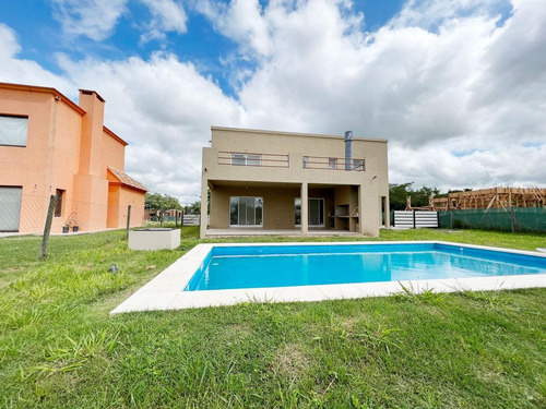Imagen 7 de 20 de Casa En Venta El Canton Bº Norte A Laguna C/ Pileta