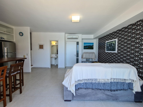 Imagem 5 de 29 de Apartamento Mobiliado Á Venda Na Praia Da Enseada Guarujá Sp - 2 Suítes - 2 Vagas De Garagens - Lazer - Ap05467 - 68743373