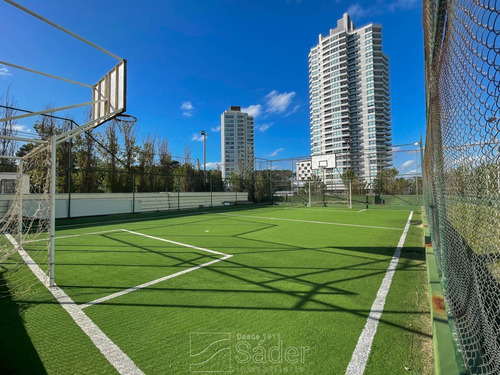 Imagen 27 de 30 de Apartamento En Venta De 4 Dormitorios En Playa Brava (ref: Sdr-2871)