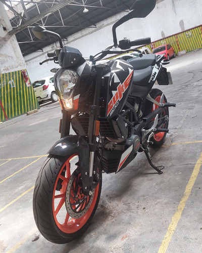 Ktm Duke 200 - 2021 (3100km)