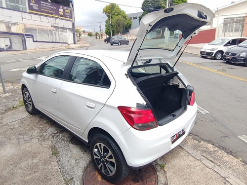 Chevrolet Onix 1.4 MPFI LTZ 8V FLEX 4P MANUAL