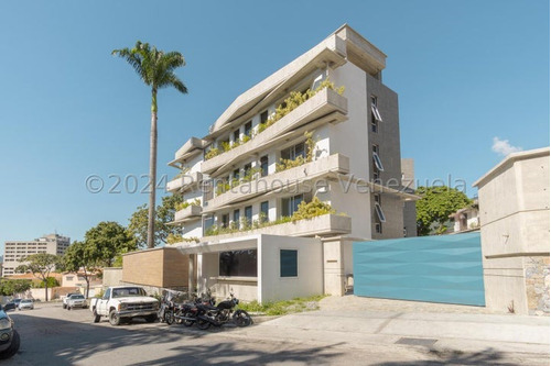Mg Bm Vende Apartamento En Altamira Mls #24-18721