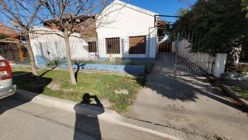 Casa En Venta - 3 Dormitorios 2 Baños - 160 Mts2 - Viedma