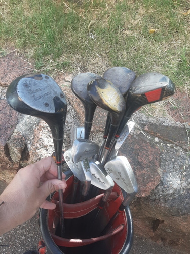 2 Sets De Palos De Golf Con Sus Bolsos - 22 Palos De Golf 