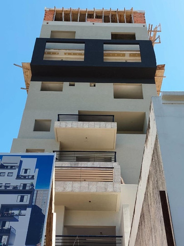 Imagen 1 de 9 de Monoambiente En Construccion A 200 Metros De Lanusita!!!