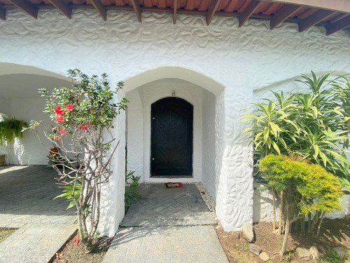 Imagem 4 de 18 de Casa Com 5 Dormitórios À Venda, 325 M² Por R$ 1.200.000,00 - Balneário Praia Do Pernambuco - Guarujá/sp - Ca3365