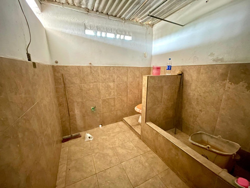Casa En Venta En El Oeste De Barquisimeto Cod: 25-16698 Jpg
