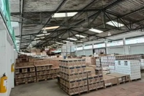 Bodega Muelle De Carga - Calle 13