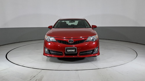 Toyota Camry 3.5 SE V6 6AT