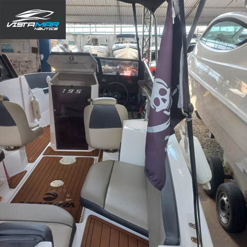 Lancha Ventura 19.5 Crossover 2021