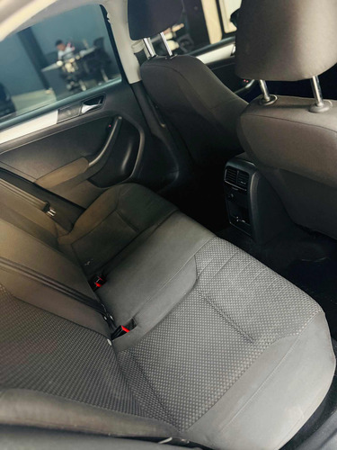 Volkswagen Vento 2.0 Advance 115cv