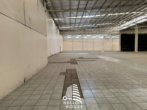 Bodega Comercial En Renta En La Col. San Jose Jajalpa