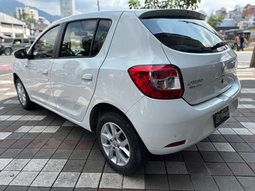 Renault Sandero EXPRESSION 1.6