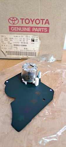Reloj Medidor Gasolina Yaris 99-05 Original Toyota
