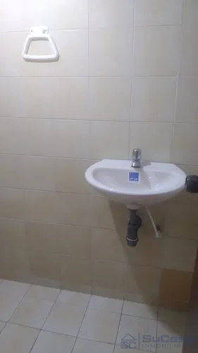 Casa Comercial Muy Amplia Con Excelente Ubicación Cod. 33578