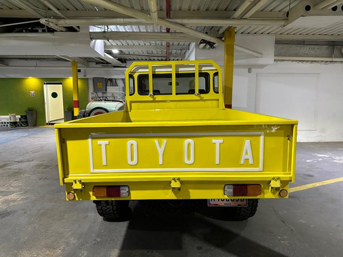 Toyota Land Cruiser Hembrita