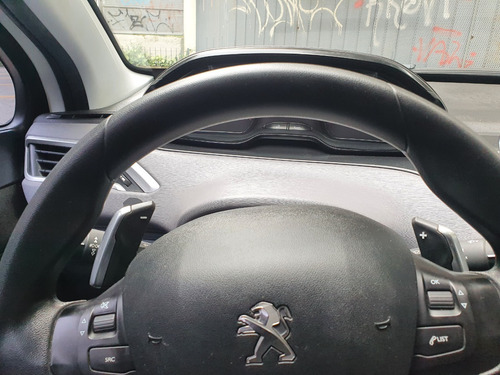 Peugeot 208 1.6 Allure 2016 -automatico Con Levas Al Volante
