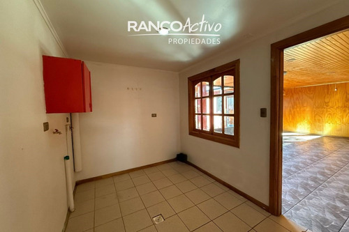 Venta De Amplia Casa 4 Dorm Y 4 Baños En Los Angeles