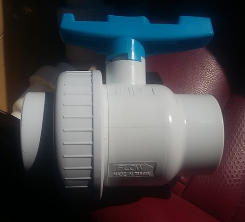 Válvula Bola Unión Sencilla 3 Pvc Cem. C-40 Tecnoplastic