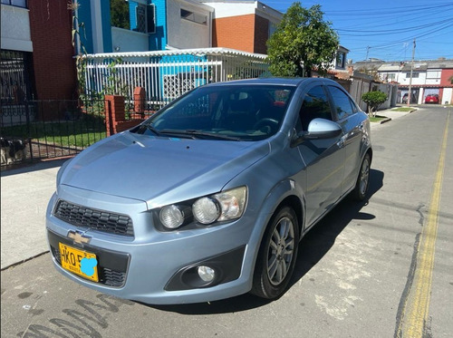 Chevrolet Sonic 1.6 Lt 5 p