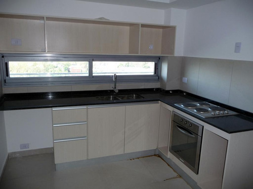 Imagen 5 de 6 de Departamento - Olivos-vias/rio