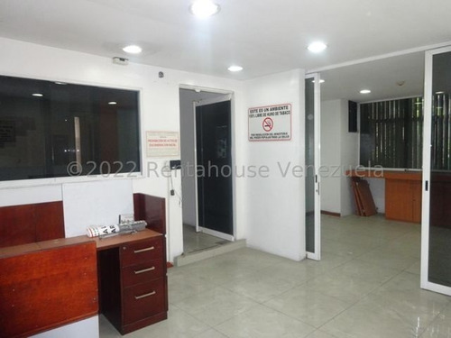 Imagen 2 de 12 de Rf Casa Comercial En Alquiler California Norte, Con Excelente Ubicacion Ideal Para Cualquier Tipo De Negocio Mls #22-26606 Isabel Fragozo Rent A House