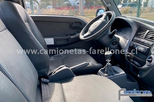 Kia Frontier Ii 2.5 4x2 Dsl Plus P/up Dh 2017 Jbpv40