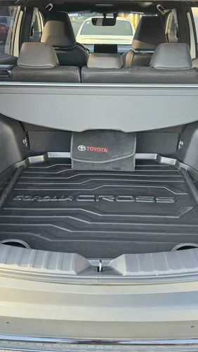 Toyota Corolla Cross Gr Blanco Perlado